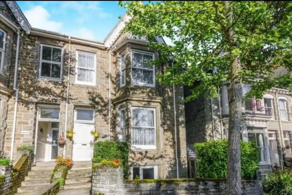 Cosy 2 Bedroom Near Seafront